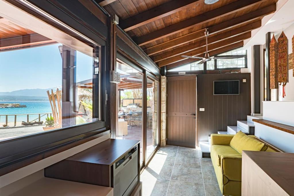 Sea And Sun Metaxy Mas, Brand-New, Beachfront ! La Canea Exterior foto